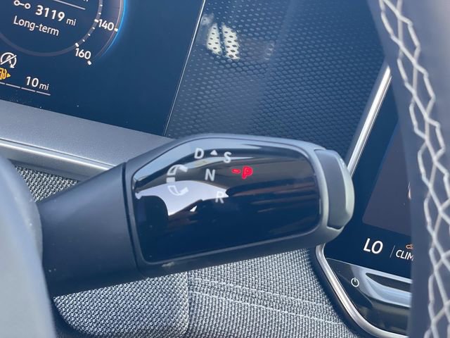 Used 2025 Volkswagen Tiguan S image 16