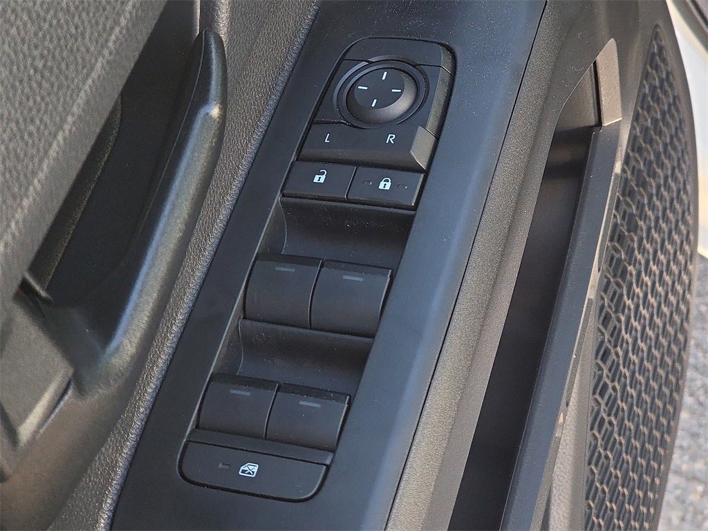 New 2026 Toyota Tacoma SR5 image 17