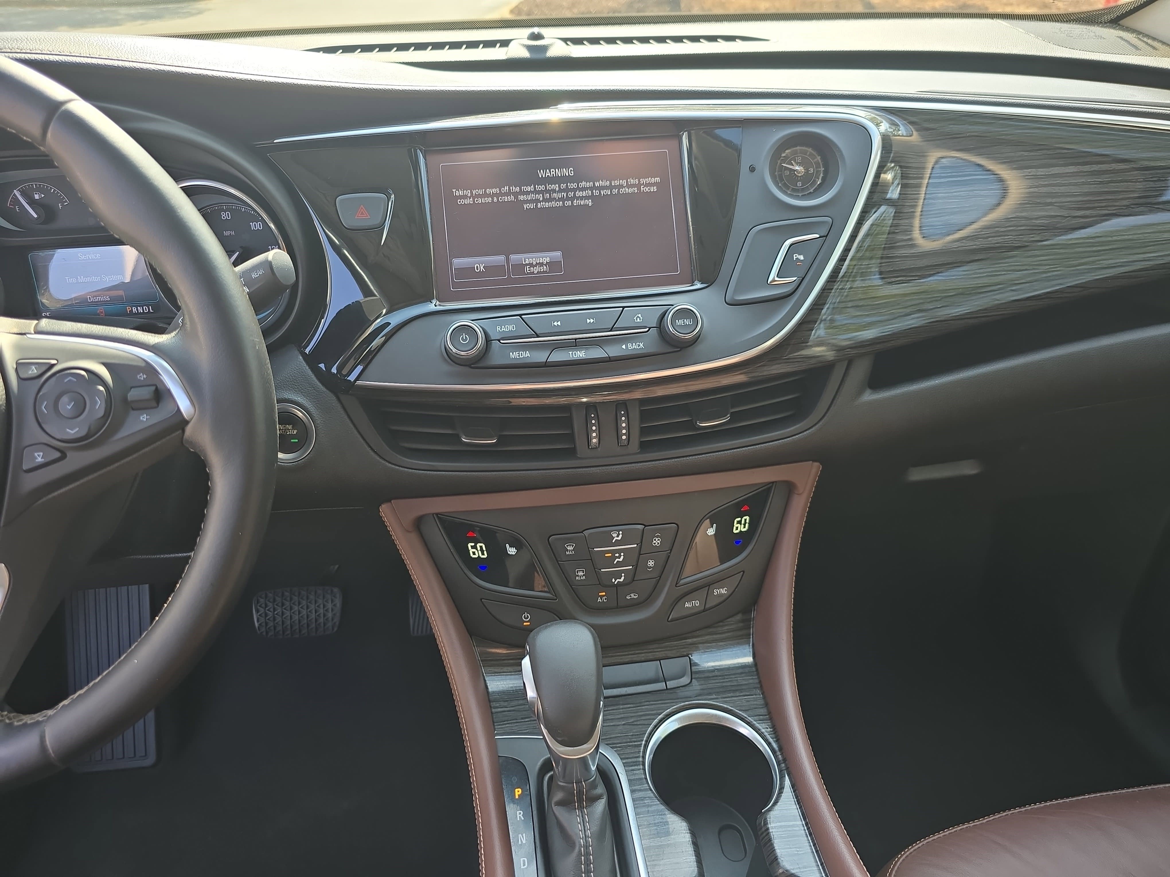 Used 2017 Buick Envision Essence image 21