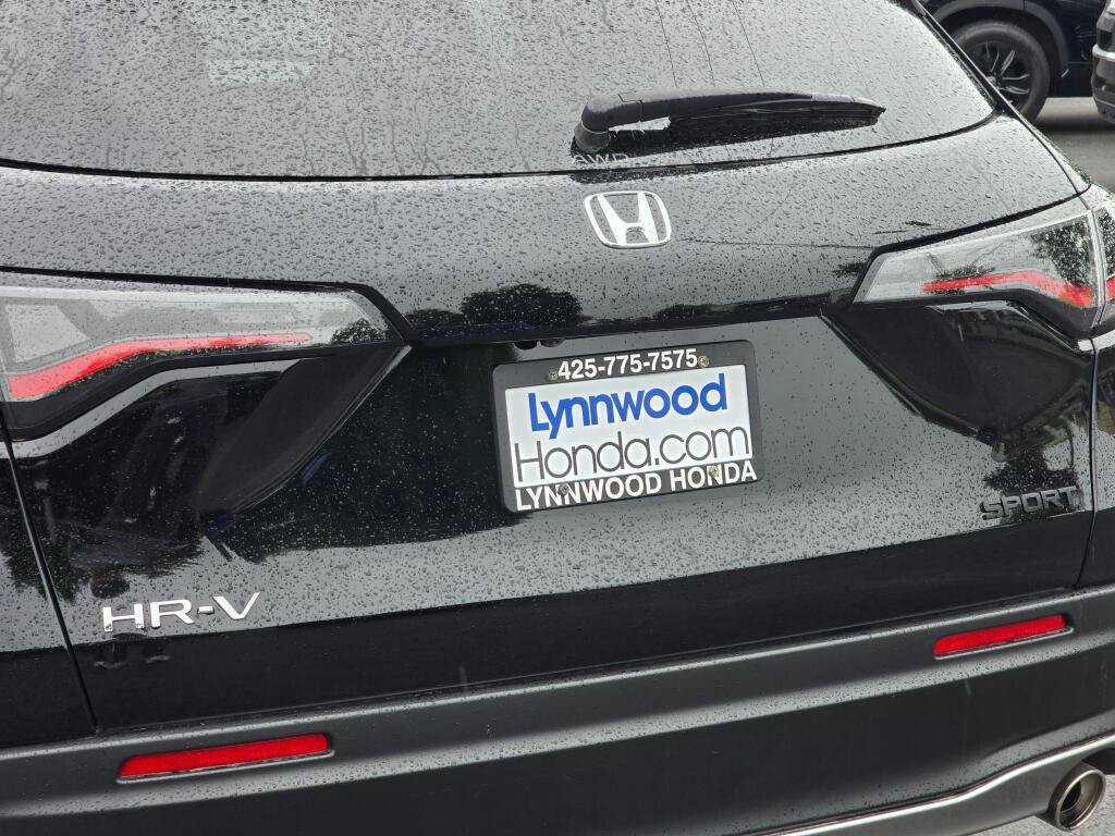 Used 2024 Honda HR-V Sport image 13