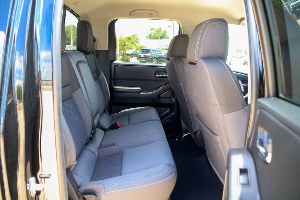 Certified 2026 Nissan Frontier SV w/ SV Convenience Package RWD image 10