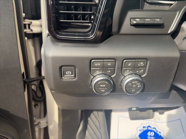 New 2026 GMC Sierra 1500 AT4 w/ Technology Package image 19