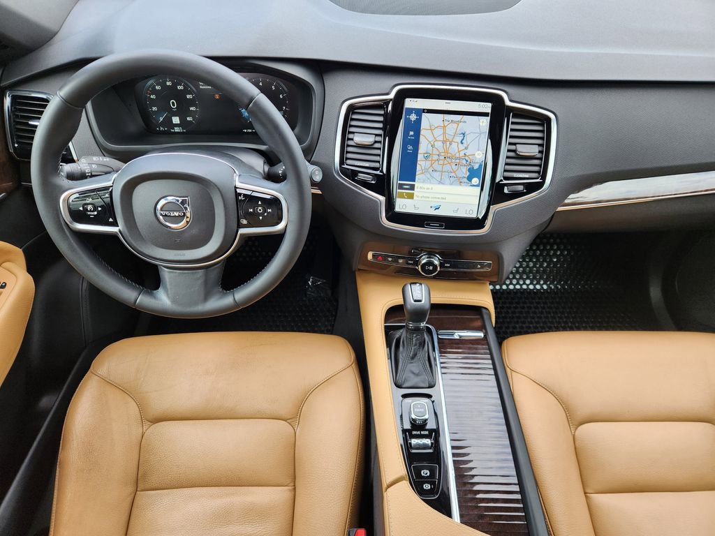 Used 2016 Volvo XC90 T6 Momentum w/ Momentum Plus Package image 25