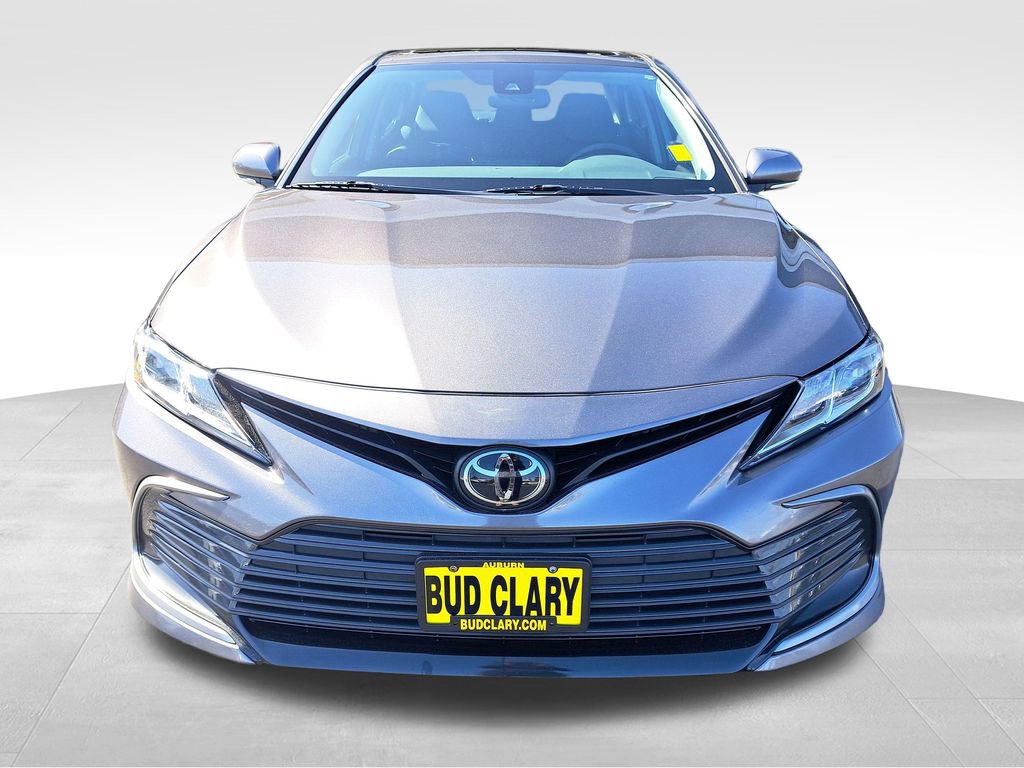 Used 2022 Toyota Camry LE w/ Convenience Package FWD image 9