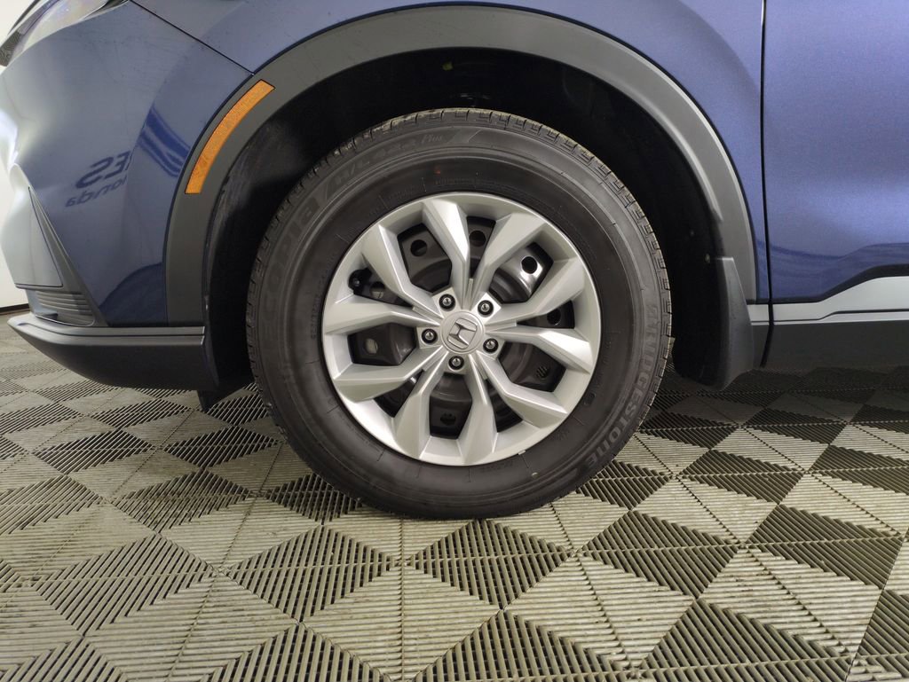 Certified 2025 Honda CR-V LX image 29