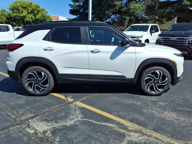 New 2026 Chevrolet TrailBlazer RS w/ Convenience Package AWD/4WD image 4