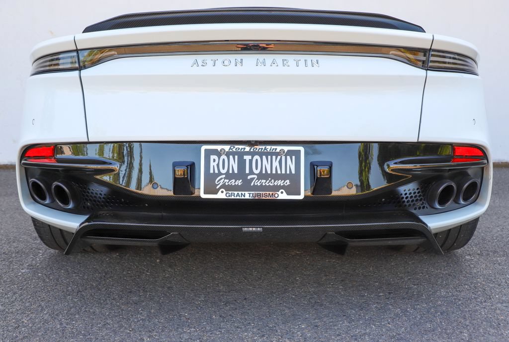 Used 2019 Aston Martin DBS Superleggera RWD image 49