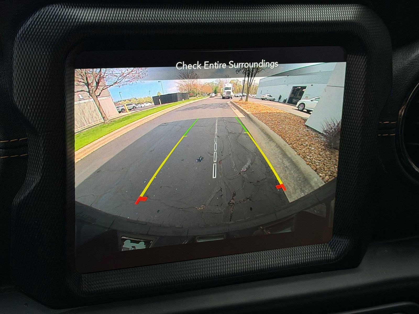 Used 2021 Jeep Wrangler Unlimited Sahara AWD/4WD image 29