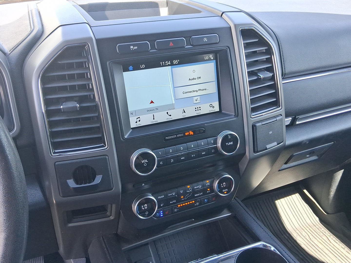 Used 2018 Ford Expedition Max XLT w/ Equipment Group 202A RWD image 14