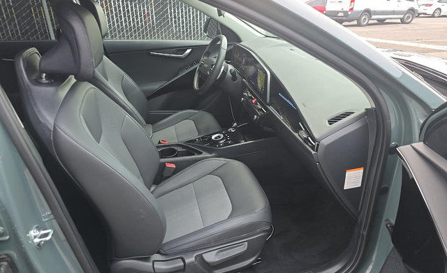 Used 2024 Kia Niro Wind FWD image 12