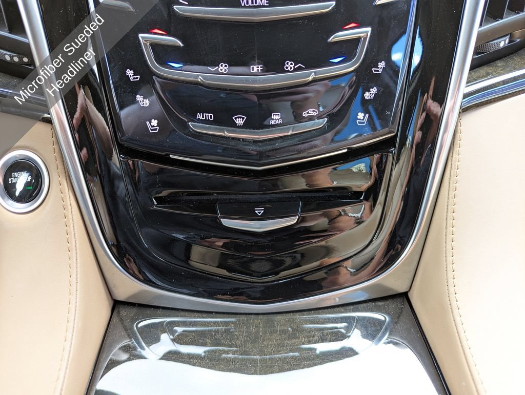 Used 2020 Cadillac Escalade Platinum AWD/4WD image 31