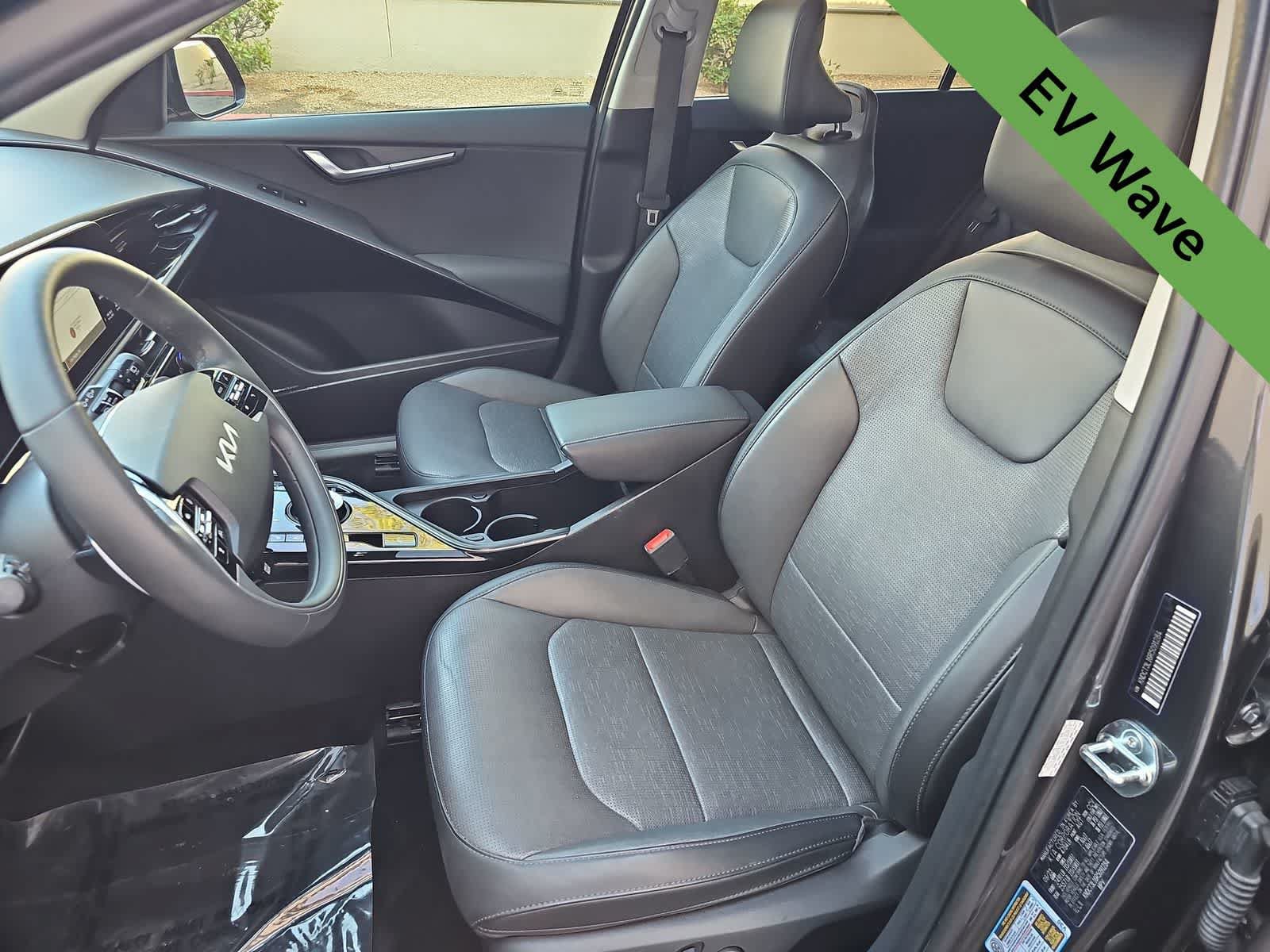 Used 2024 Kia Niro Wave FWD image 15