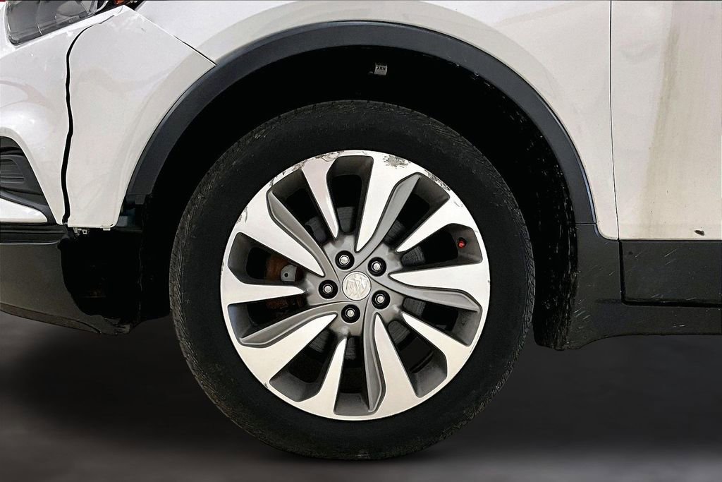 Used 2019 Buick Encore Preferred AWD/4WD image 8