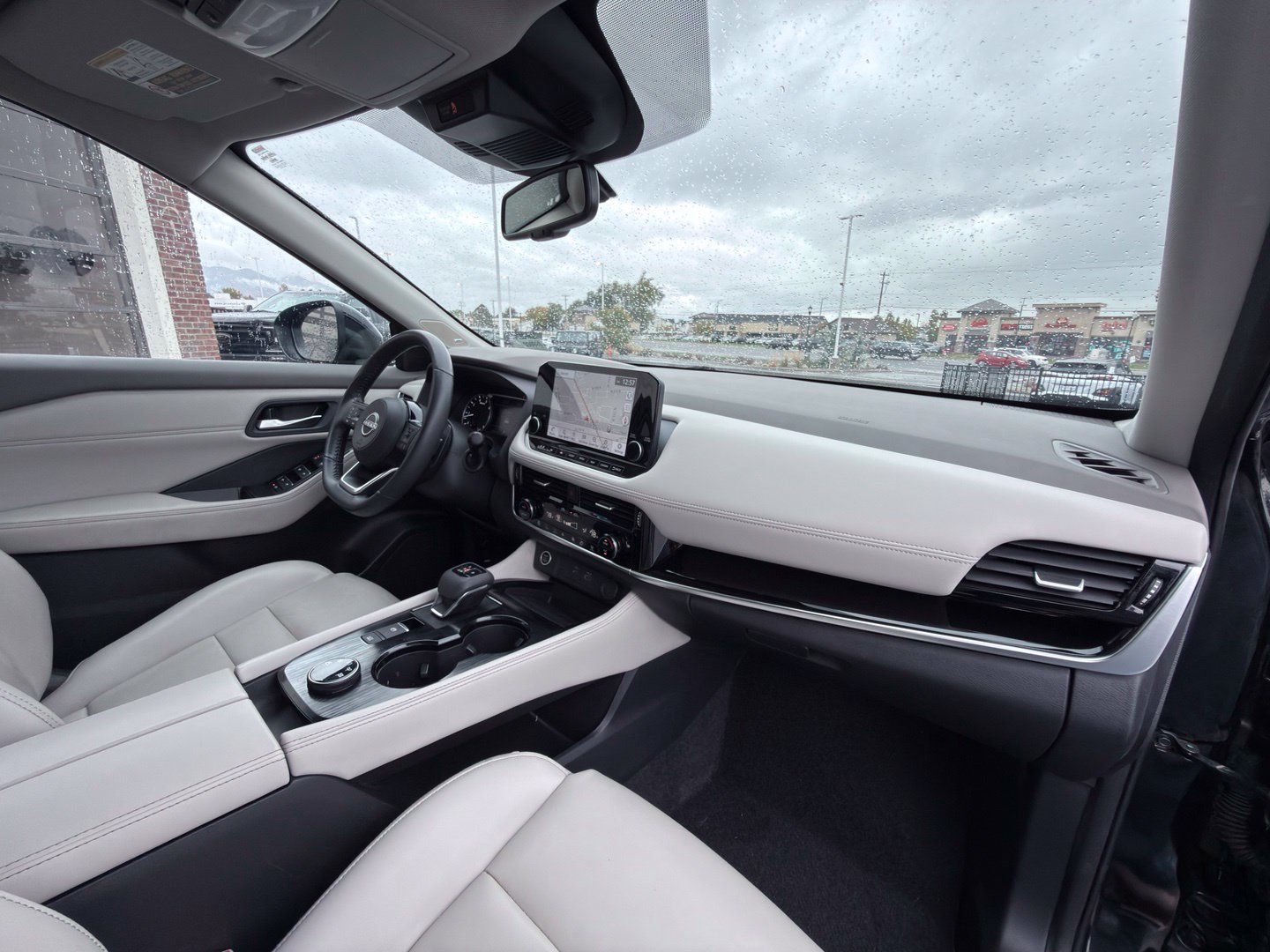 Used 2023 Nissan Rogue SL w/ SL Premium Package AWD/4WD image 40