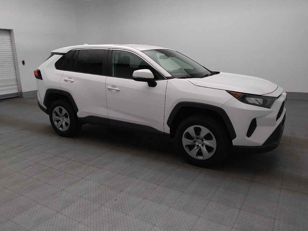 Used 2022 Toyota RAV4 LE FWD image 11