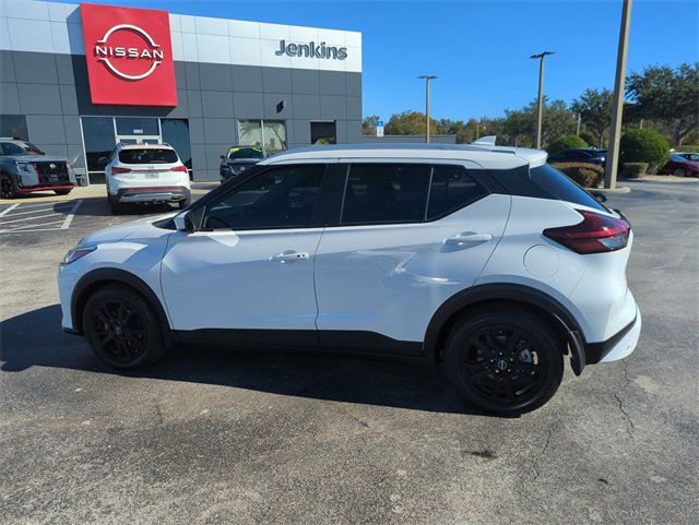 Used 2024 Nissan Kicks SV image 10
