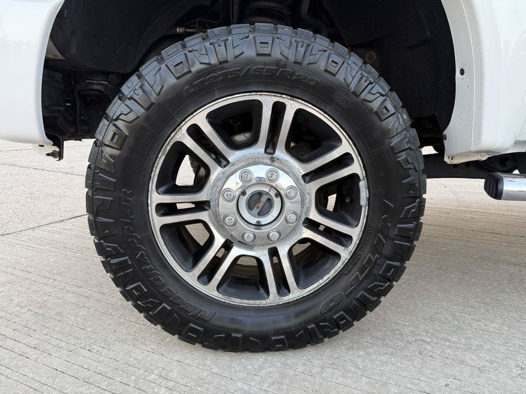 Used 2014 Ford F250 Platinum w/ Snow Plow Prep Package AWD/4WD image 39