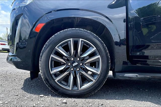 Used 2023 Cadillac Escalade Sport image 10