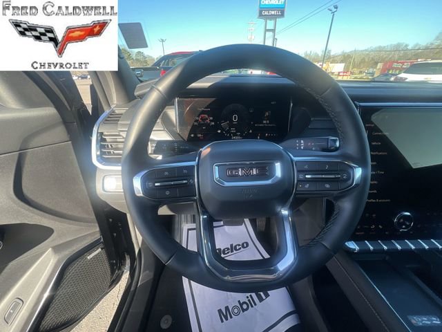 Used 2025 GMC Acadia Elevation image 11