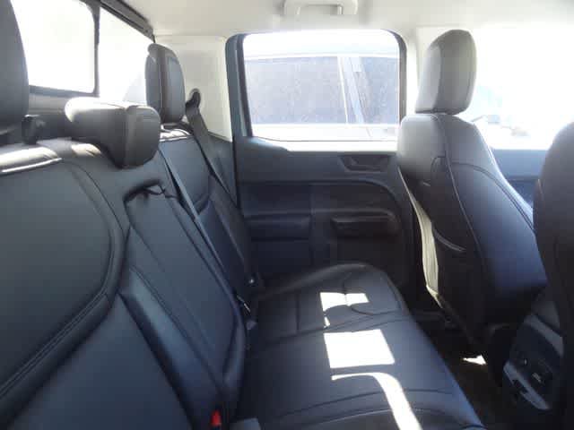 Used 2023 Ford Maverick Lariat w/ Lariat Luxury Package FWD image 10