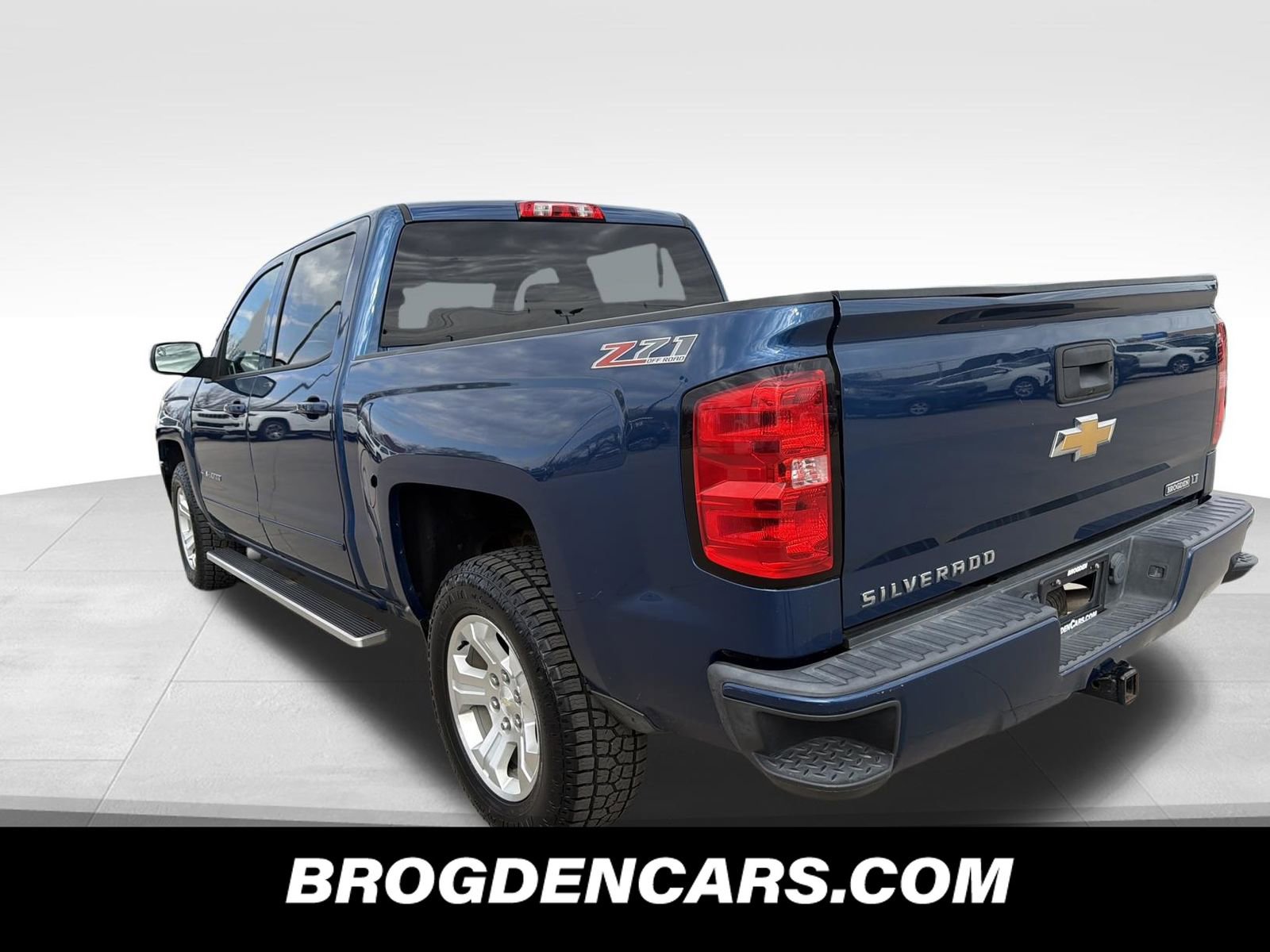 Used 2017 Chevrolet Silverado 1500 LT w/ All Star Edition image 6