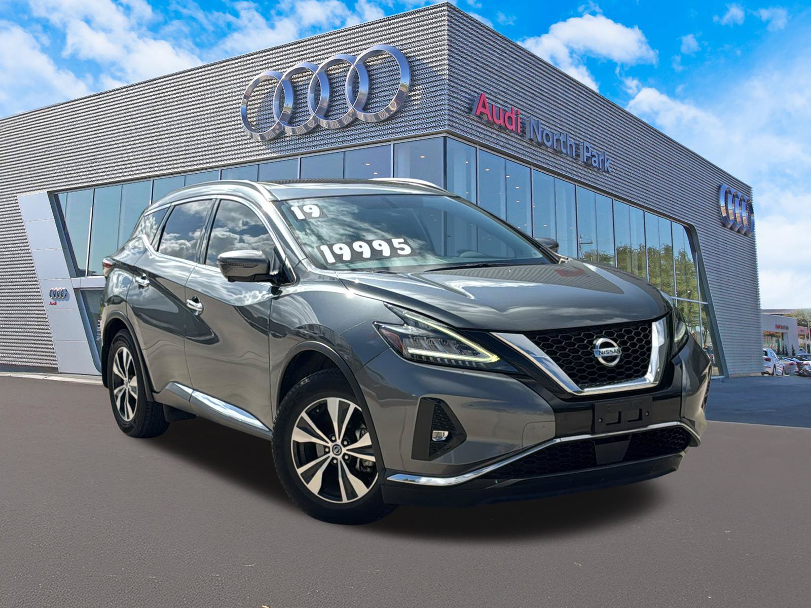 Used 2019 Nissan Murano SV w/ Premium Package FWD image 1