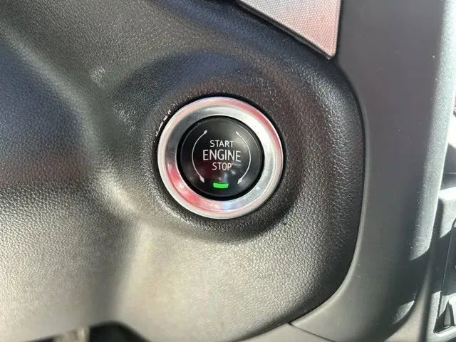 Used 2023 GMC Sierra 2500 SLE w/ Gooseneck/5TH Wheel Package image 28