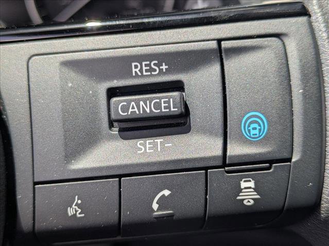 Certified 2023 Nissan Rogue SV FWD image 12