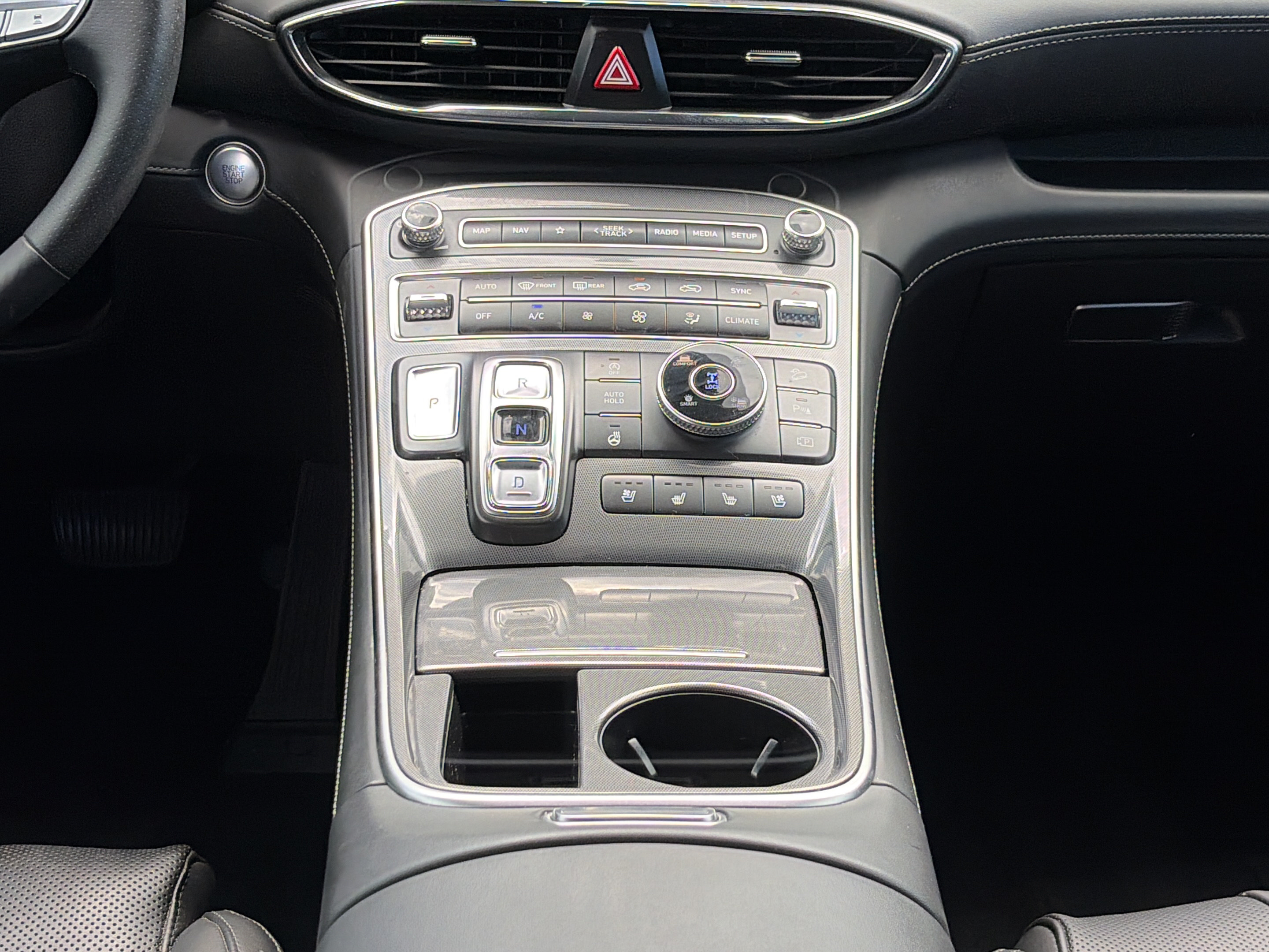 Used 2023 Hyundai Santa Fe Calligraphy AWD/4WD image 16