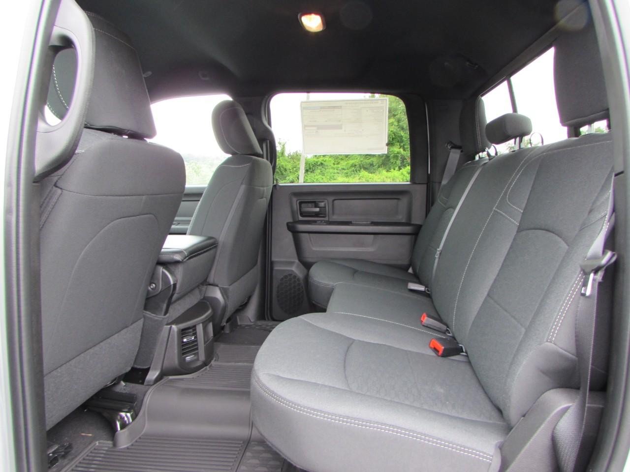 New 2026 RAM 2500 Warlock AWD/4WD image 15