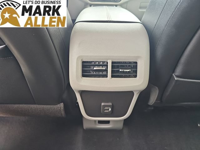 Used 2024 GMC Terrain SLT FWD image 20