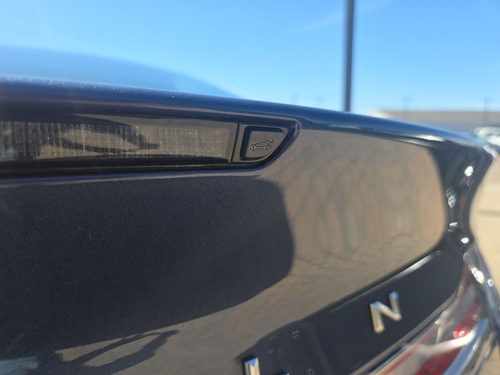 Used 2019 Lincoln MKZ Reserve w/ Reserve Plus Package AWD/4WD image 34