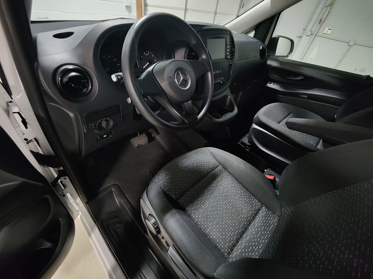 Used 2022 Mercedes-Benz Metris image 20