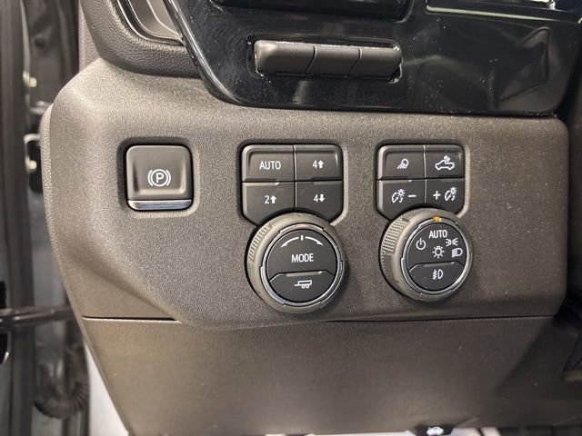 Used 2025 Chevrolet Silverado 2500 ZR2 w/ Technology Package AWD/4WD image 46