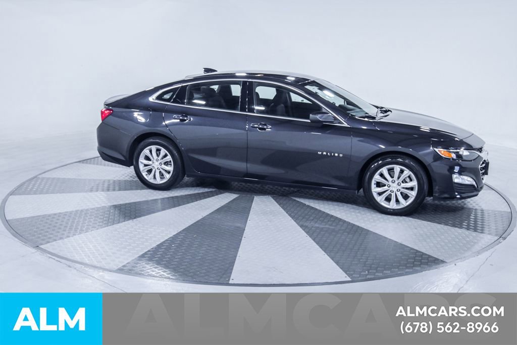 Used 2025 Buick Enclave Preferred image 13