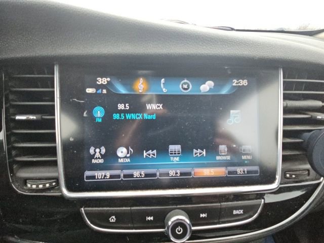 Used 2018 Buick Encore Sport Touring image 15