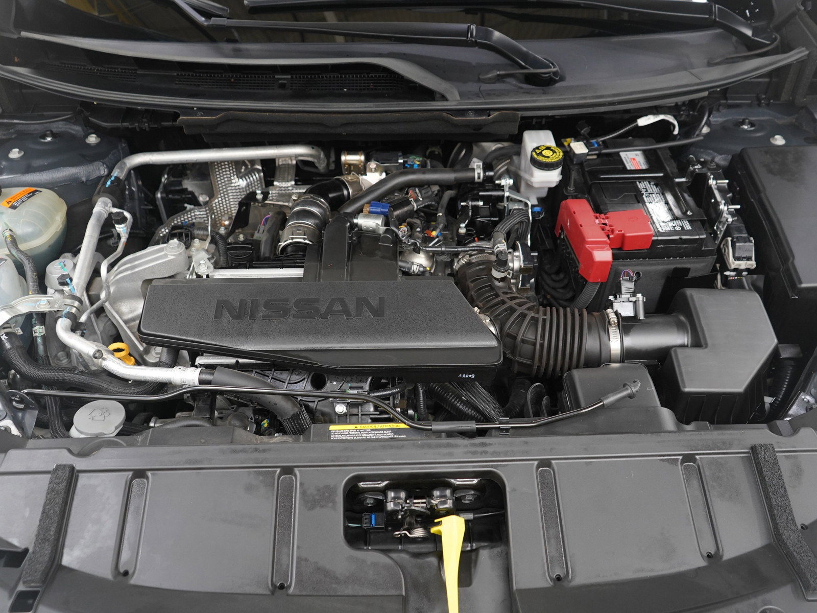 Used 2025 Nissan Rogue SV image 33