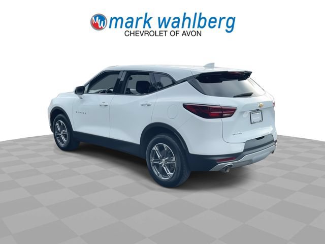 Used 2025 Chevrolet Blazer LT FWD image 6