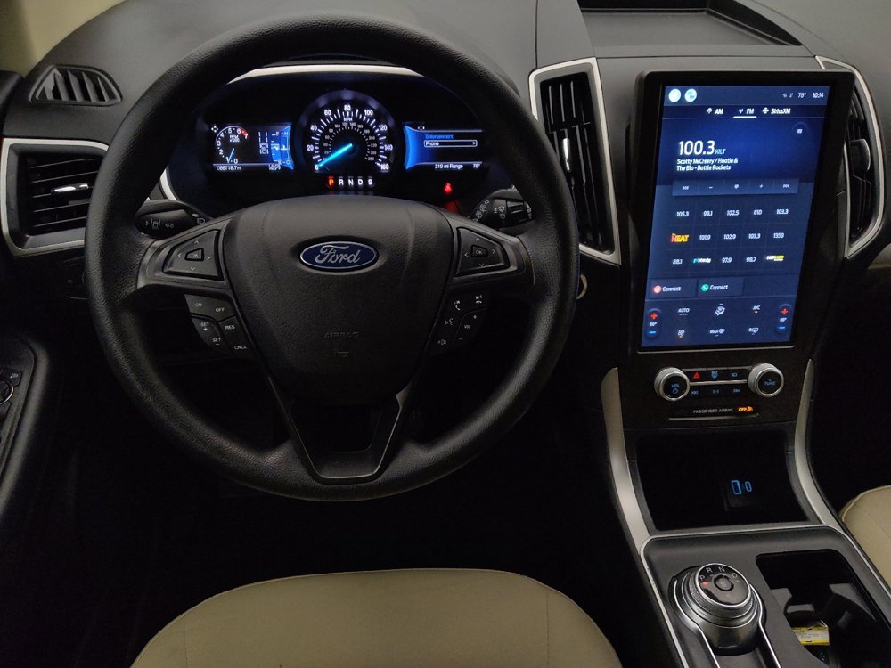 Used 2021 Ford Edge SE image 22