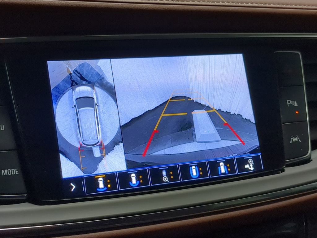 Used 2021 Buick Enclave Avenir w/ Avenir Technology Package image 46