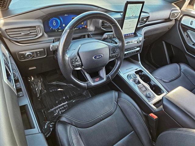 Used 2020 Ford Explorer ST w/ ST Street Pack image 10