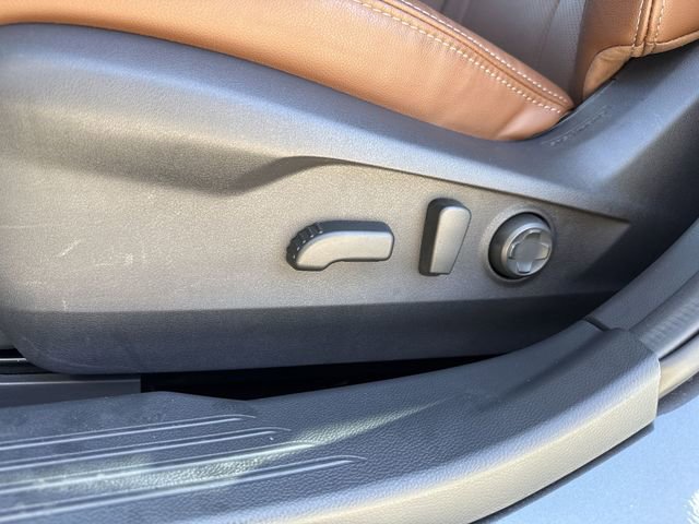 Certified 2025 Subaru Outback Touring image 19