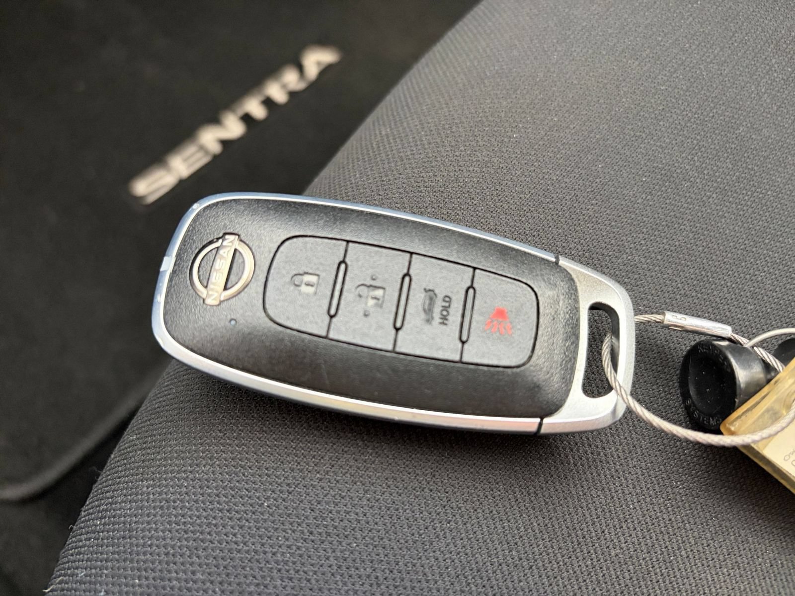 Used 2025 Nissan Sentra SV FWD image 20
