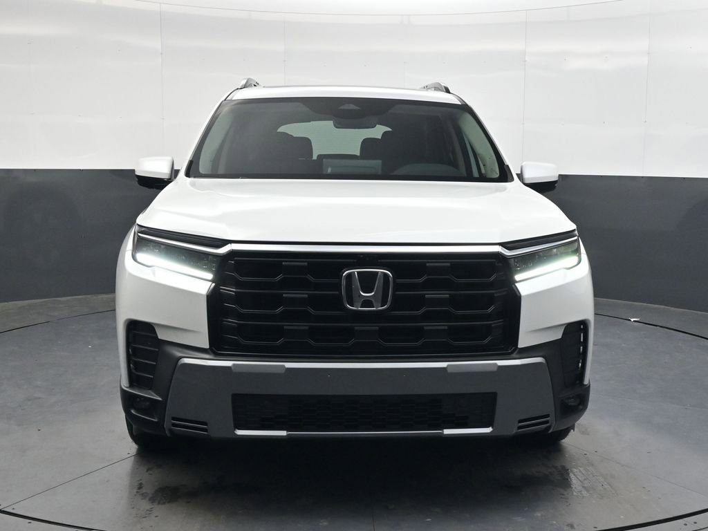 New 2026 Honda Pilot Touring image 11