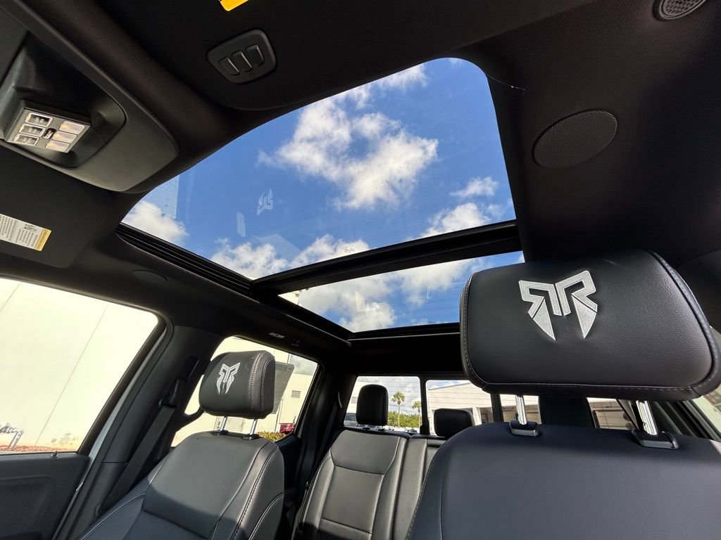 New 2026 Ford F150 Lariat w/ Equipment Group 502A High image 10