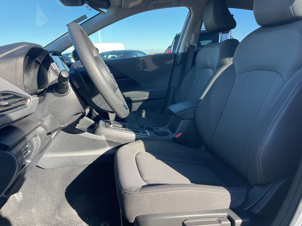 Used 2024 Subaru Crosstrek 2.0i Premium w/ Popular Package #4 image 9