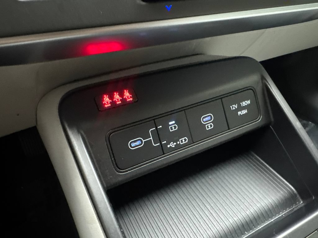 Used 2024 Hyundai Kona SEL FWD image 67