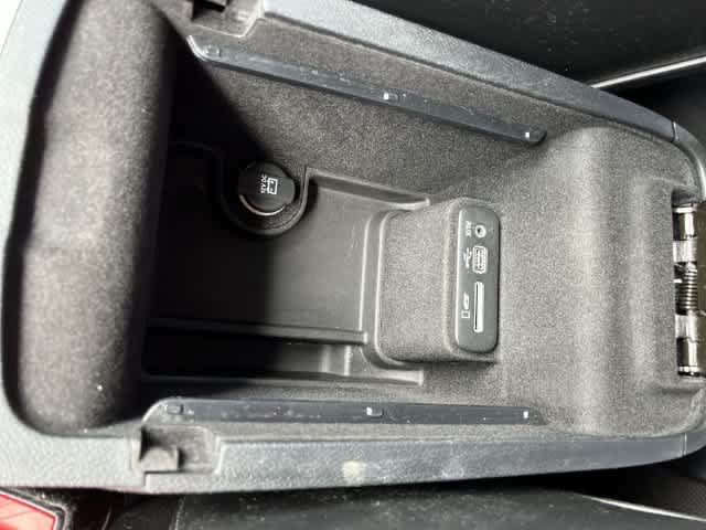 Used 2016 Dodge Charger R/T RWD image 26
