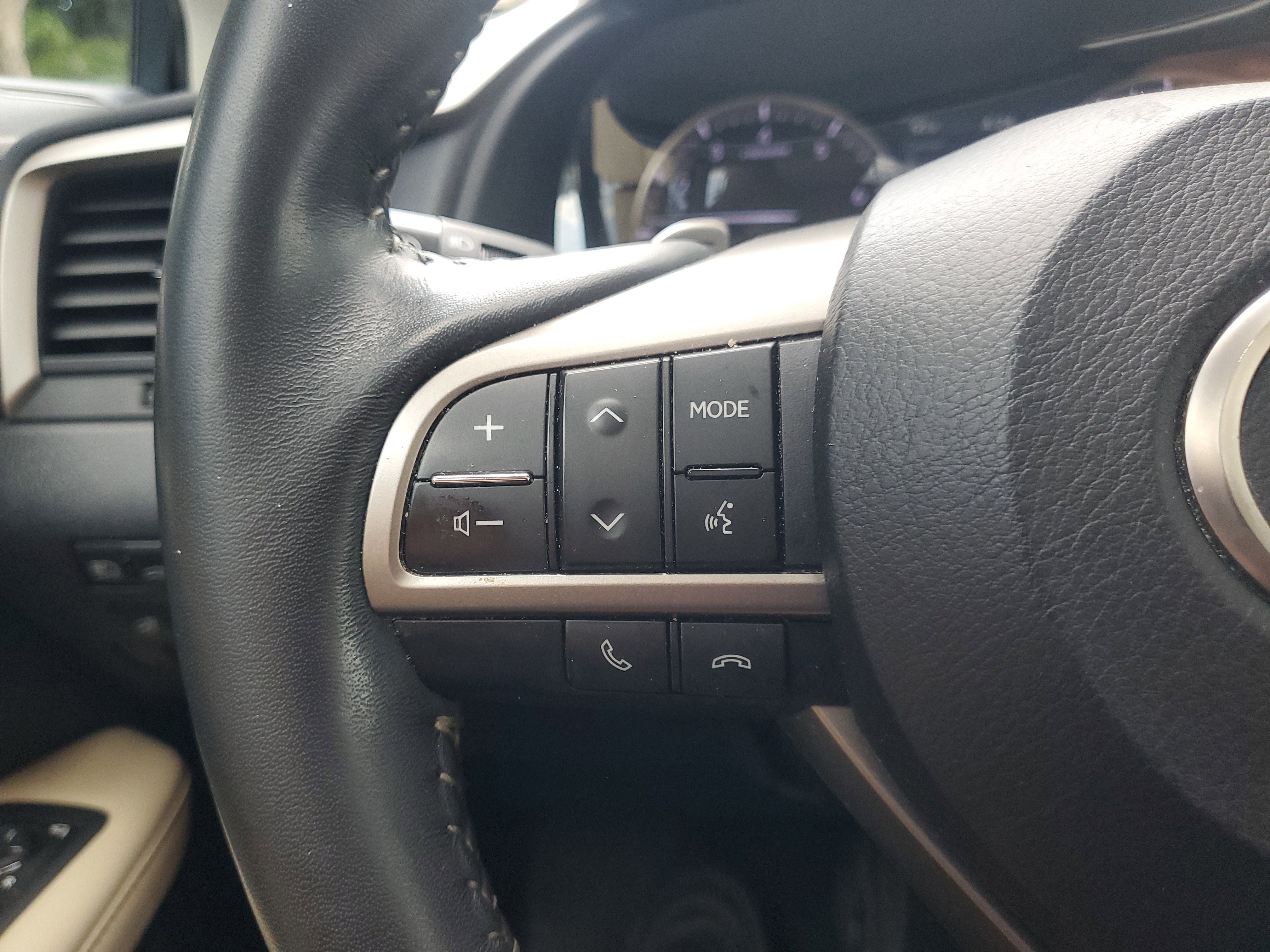 Certified 2022 Lexus RX 350 FWD w/ Premium Package image 23