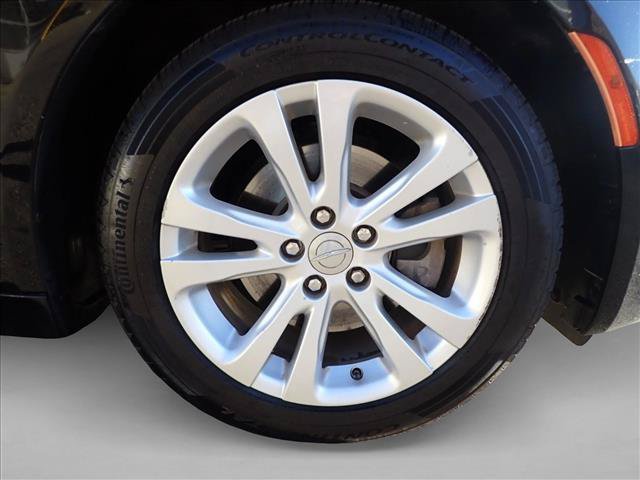 Used 2016 Chrysler 200 Limited FWD image 7